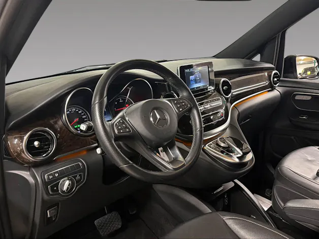 MERCEDES-BENZ V-Klasse V447 Van V 250 d BlueTec Avant. lang 4m