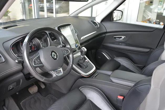 RENAULT Scénic 1.3 TCe 160 Initiale EDC