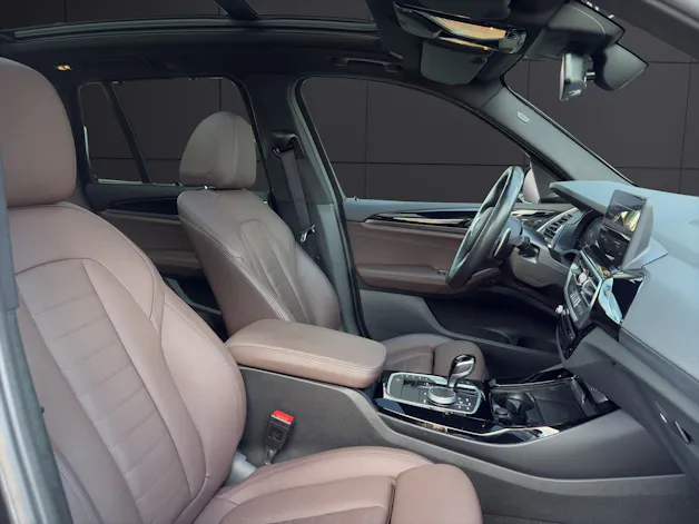 BMW X3 xDrive30i