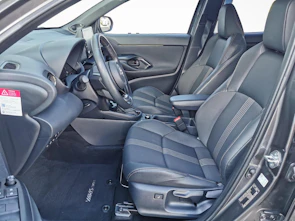Fahrzeugbild TOYOTA Yaris Cross 1.5 VVT-i HSD Adventure AWD-i