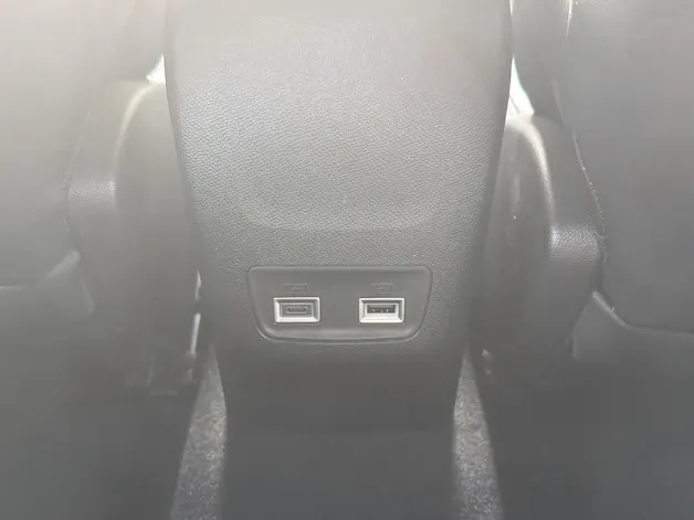 Peugeot 208 1.2 Hybrid 145 GT Exclusive