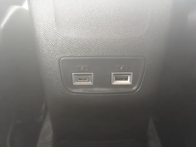 PEUGEOT 208 1.2 Hybrid 145 GT Exclusive