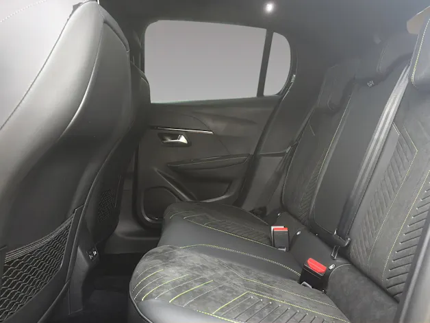 PEUGEOT 208 1.2 Hybrid 145 GT Exclusive