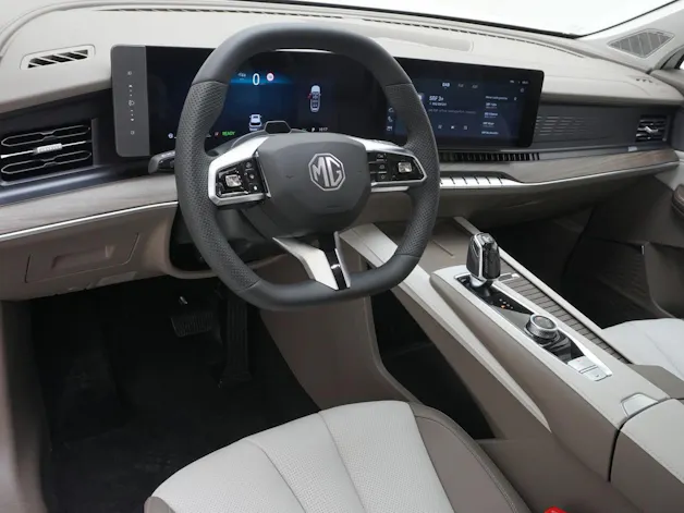 MG S9 1.5 PHEV Premium 7Plätzer