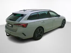 SKODA Octavia 2.0 TSI RS DSG