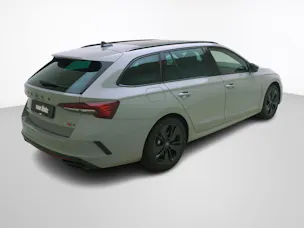 SKODA Octavia 2.0 TSI RS DSG