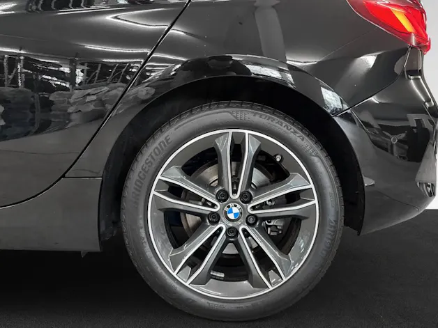 BMW 118d Steptronic Sport Line