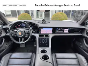 PORSCHE Taycan Turbo S