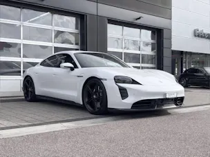 PORSCHE Taycan Turbo S