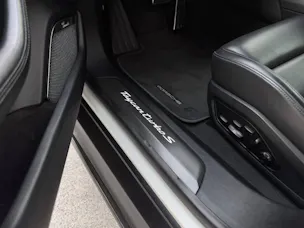 PORSCHE Taycan Turbo S