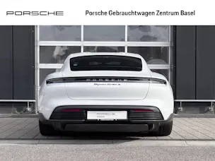 PORSCHE Taycan Turbo S