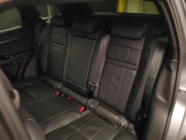Land Rover Range Rover Evoque P 300e HSE AT8