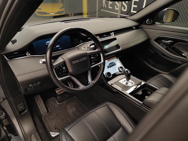 Land Rover Range Rover Evoque P 300e HSE AT8
