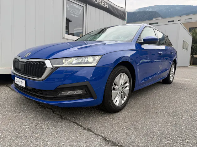 SKODA Octavia Combi 2.0 TDI DSG Ambition *TOP-AUSSTATTUNG*