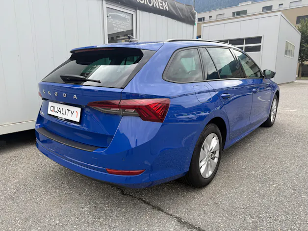 SKODA Octavia Combi 2.0 TDI DSG Ambition *TOP-AUSSTATTUNG*