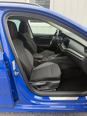 SKODA Octavia Combi 2.0 TDI DSG Ambition *TOP-AUSSTATTUNG*