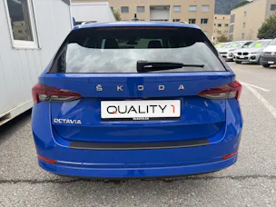 SKODA Octavia Combi 2.0 TDI DSG Ambition *TOP-AUSSTATTUNG*