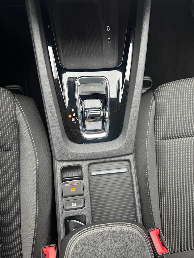 SKODA Octavia Combi 2.0 TDI DSG Ambition *TOP-AUSSTATTUNG*