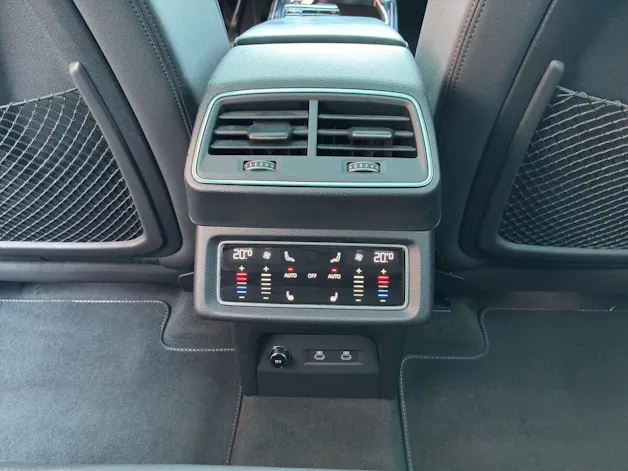 Audi e-tron S quattro