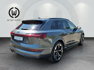 Audi e-tron S quattro