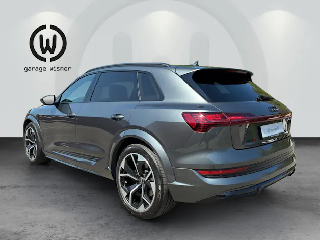 Audi e-tron S quattro