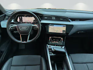 Audi e-tron S quattro
