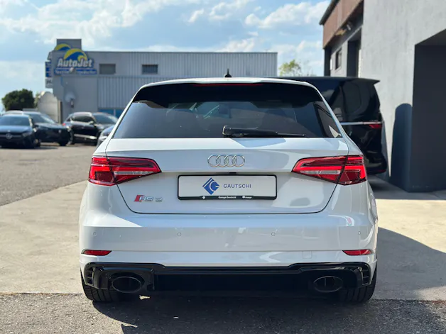 Audi RS3 Sportback 2.5 TSI quattro S-tronic