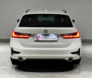 BMW 320d xDrive 48V Touring Steptronic | 1.Hand | AHK |
