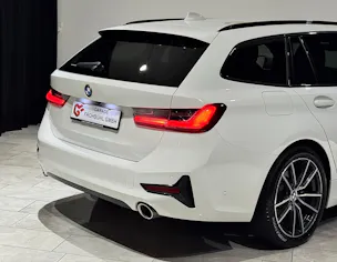 BMW 320d xDrive 48V Touring Steptronic | 1.Hand | AHK |