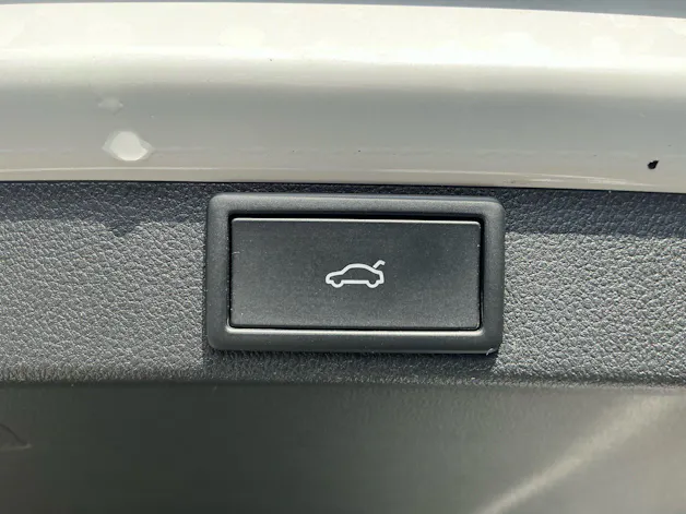 Škoda Octavia Combi 2.0 TSI 265 PS RS *** PANORAMA, ANHÄNGEKUPPLUNG & STANDHEIZUNG ***