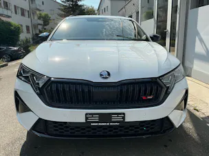 Škoda Octavia Combi 2.0 TSI 265 PS RS *** PANORAMA, ANHÄNGEKUPPLUNG & STANDHEIZUNG ***