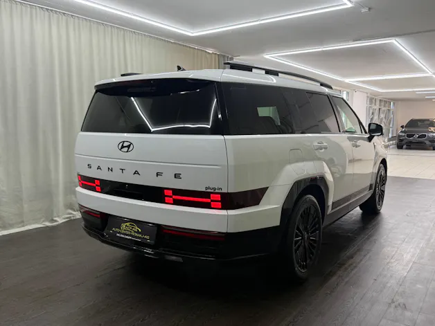 Hyundai Santa Fe 1.6 T-GDi PHEV Calligraphy 4WD Automatic