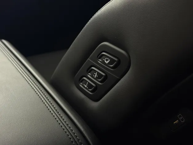 Hyundai Santa Fe 1.6 T-GDi PHEV Calligraphy 4WD Automatic