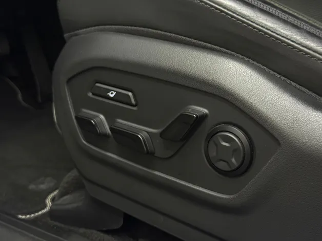 Hyundai Santa Fe 1.6 T-GDi PHEV Calligraphy 4WD Automatic