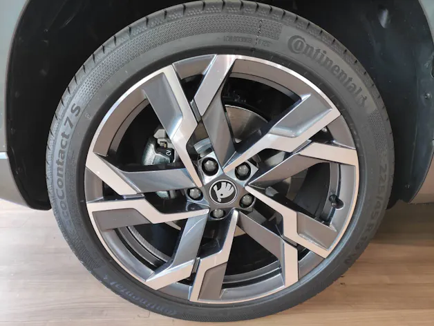 Škoda Karoq 2.0 TSI SportLine 4x4 DSG