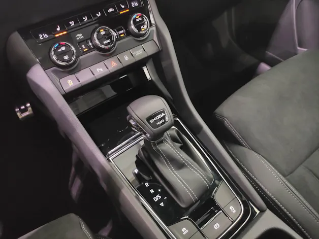 Škoda Karoq 2.0 TSI SportLine 4x4 DSG
