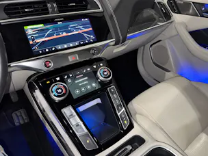 Jaguar I-Pace EV400 HSE AWD I 1.HAND I Werksgarantie I