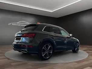 Audi Q5 55 TFSI e sport quattro