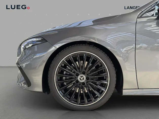 Mercedes-Benz A 220 4Matic 8G-DCT