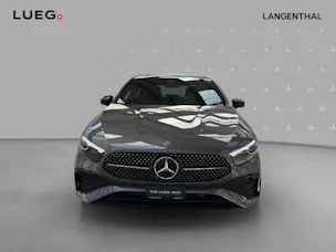 MERCEDES-BENZ A 220 4Matic 8G-DCT