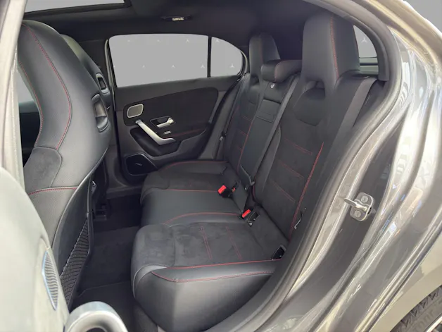 Mercedes-Benz A 220 4Matic 8G-DCT