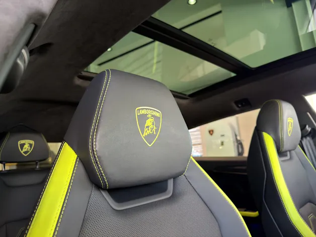 Lamborghini Urus 4.0 SE