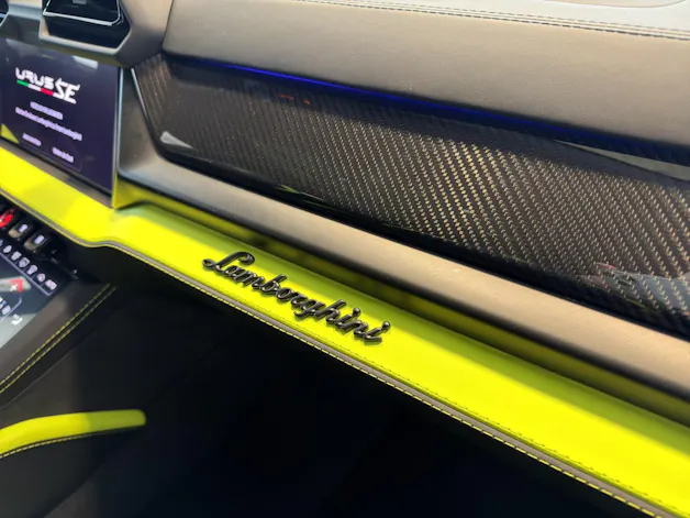 Lamborghini Urus 4.0 SE