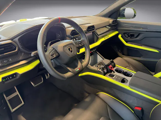 Lamborghini Urus 4.0 SE