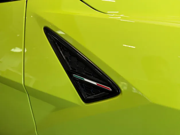 Lamborghini Urus 4.0 SE