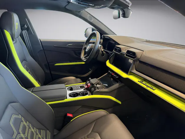 Lamborghini Urus 4.0 SE