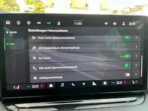 Škoda Octavia Combi 2.0 TSI 265 PS RS ***PANORAMASCHIEBEDACH, ANHÄNGERKUPPLUNG & STANDHEIZUNG***