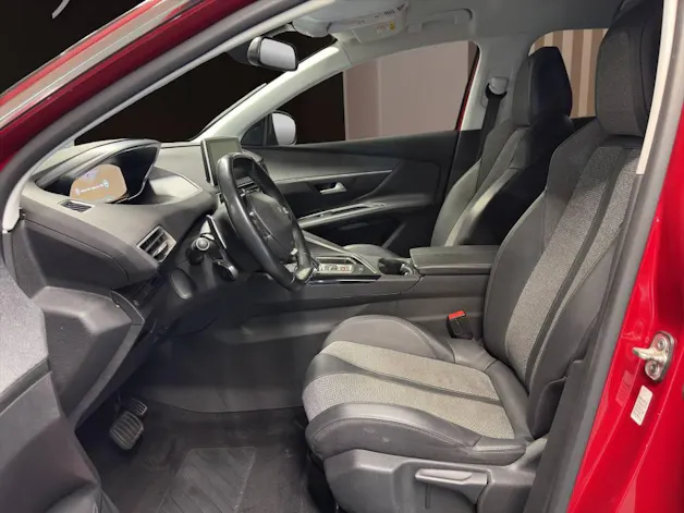 PEUGEOT 3008 1.2 PureTech Allure EAT