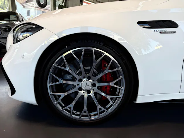 Mercedes-Benz C 63 S AMG T E Performance 4 Matic Executive Edition