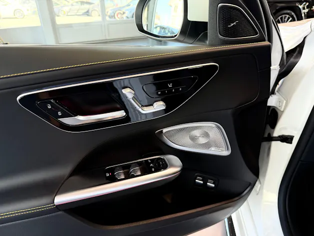 Mercedes-Benz C 63 S AMG T E Performance 4 Matic Executive Edition
